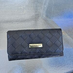 London Fog Black Quilted Women's Bag
